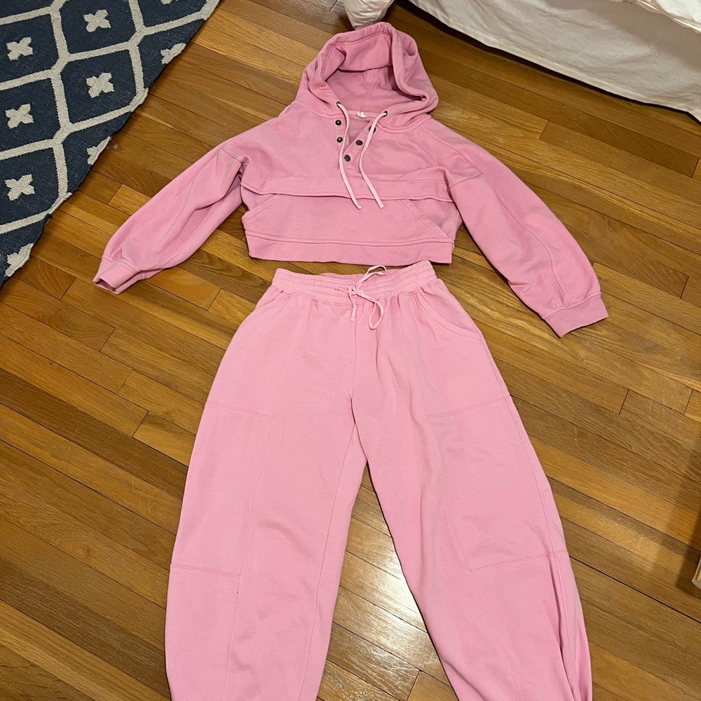 Pink Two-Piece Lounge Set - Picture 2 of 3